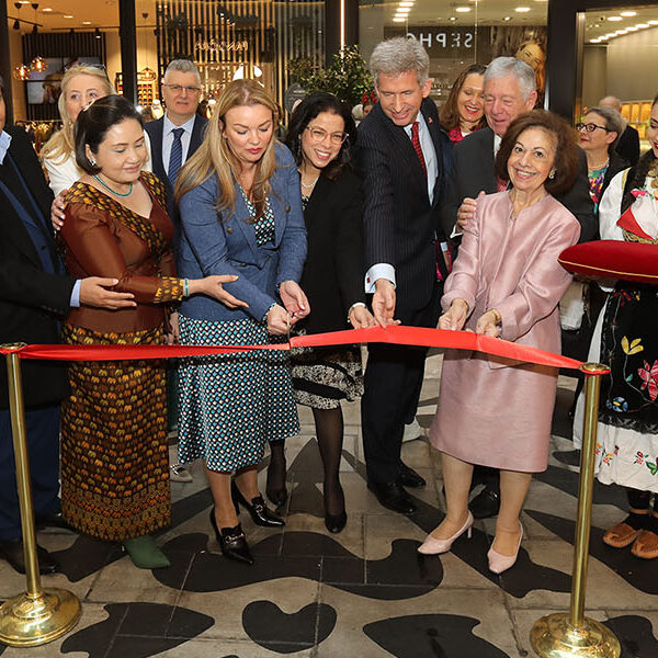 ROYAL COUPLE OF SERBIA OPEN CHARITY CHRISTMAS BAZAAR OF HANDICRAFFTS