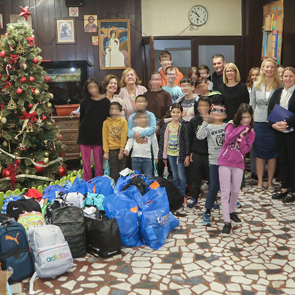 CROWN PRINCESS DELIVERS CHRISTMAS GIFTS TO CHILDREN WITHOUT PARENTAL CARE