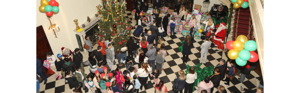 CROWN PRINCESS KATHERINE’S CHRISTMAS RECEPTIONS REJOICE MORE THAN 1,000 CHILDREN